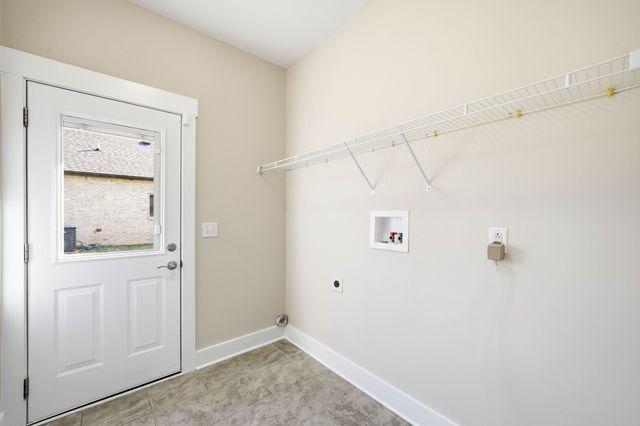 1210 Piper Glen Rd, Smyrna, TN 37167