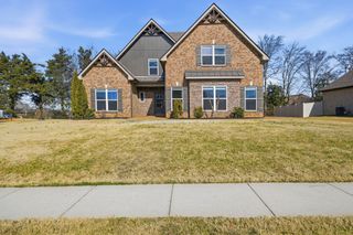 1210 Piper Glen Rd, Smyrna, TN 37167