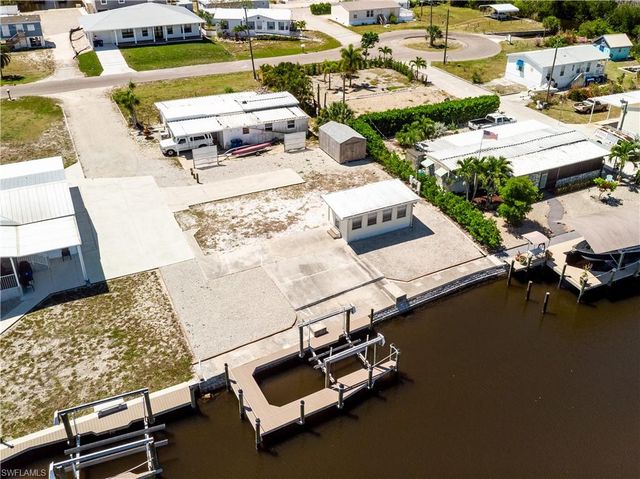 5150 Sandpiper DR, St. James City, FL 33956