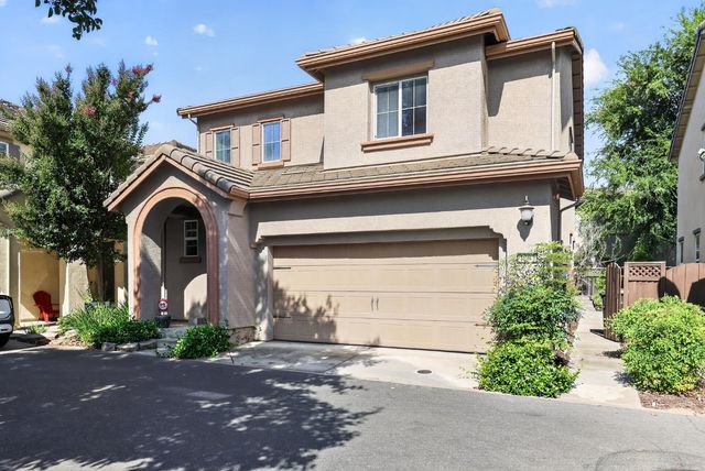 1203 Landmark Cir, Lincoln, CA 95648