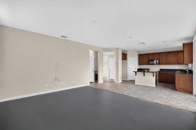1203 Landmark Cir, Lincoln, CA 95648