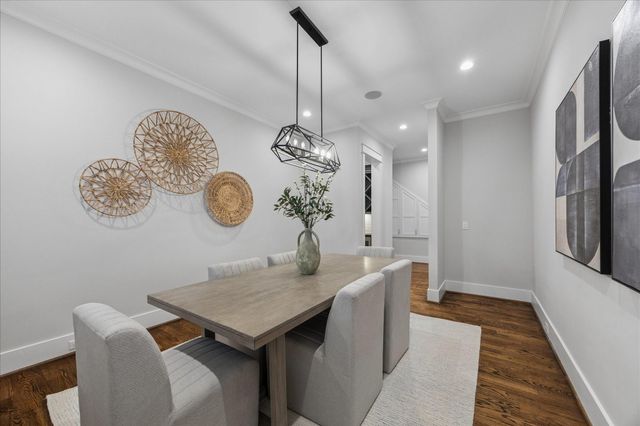 517 E 25th Street, Houston, TX 77008