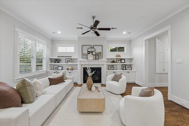 517 E 25th Street, Houston, TX 77008