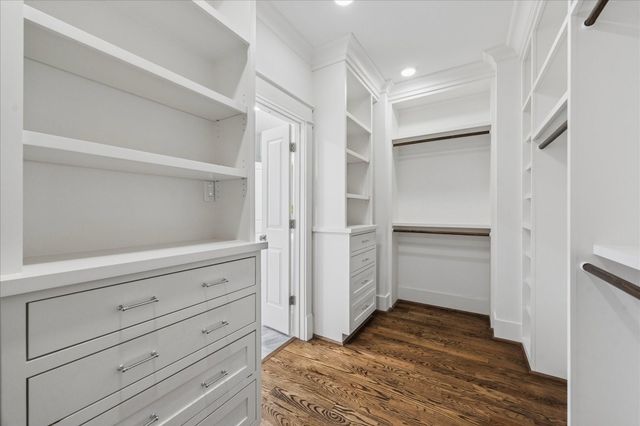 517 E 25th Street, Houston, TX 77008