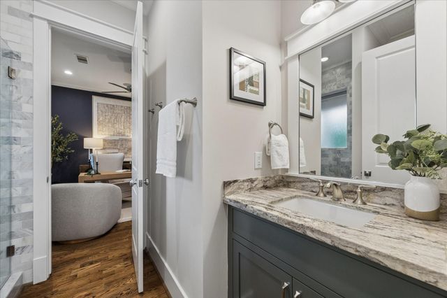 517 E 25th Street, Houston, TX 77008