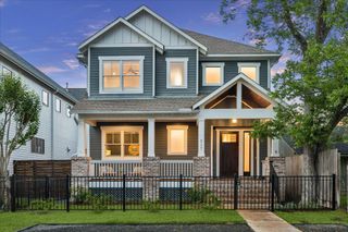 517 E 25th Street, Houston, TX 77008