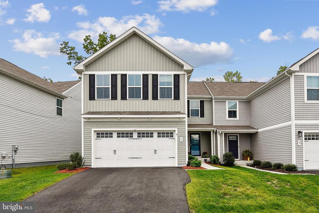 Image 1 of property listing at 11 TEATREE LN, Elkton, MD 21921