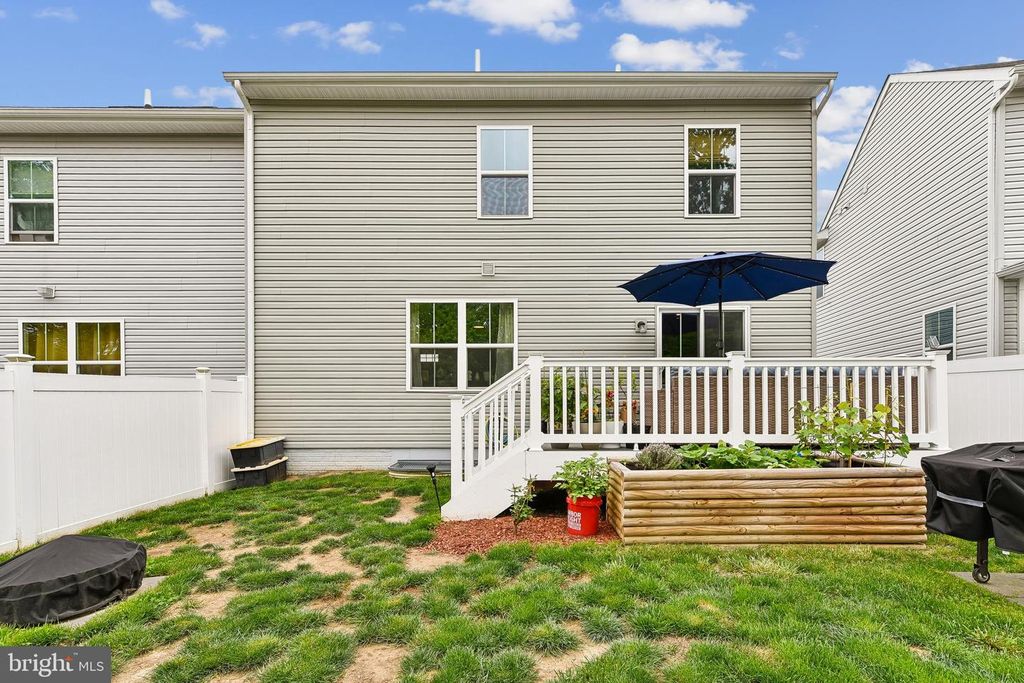 Image 5 of property listing at 11 TEATREE LN, Elkton, MD 21921