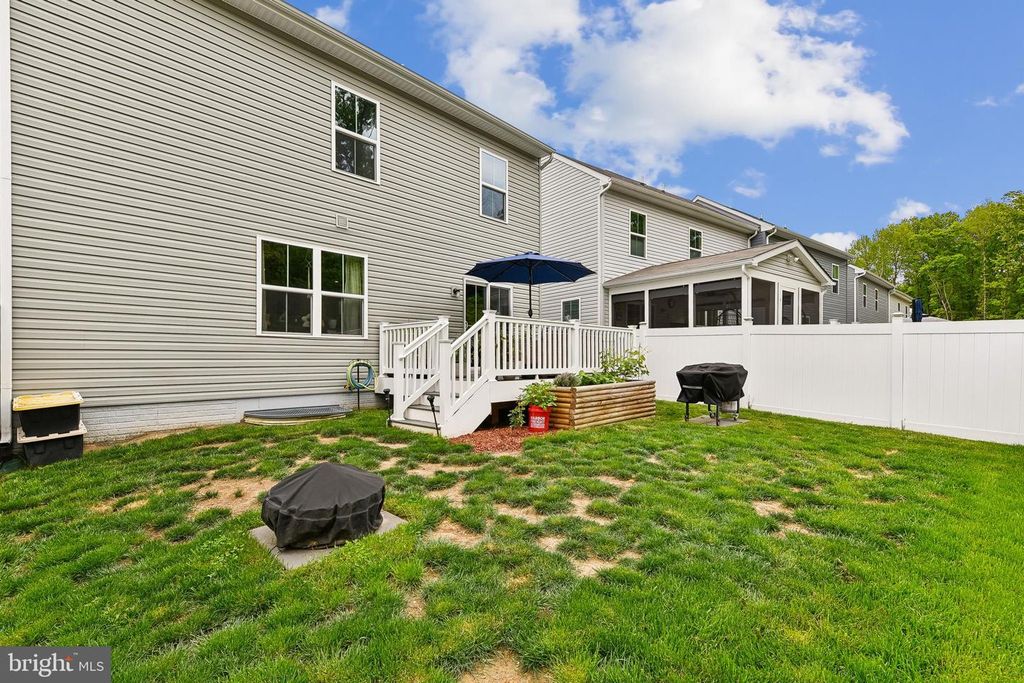 Image 7 of property listing at 11 TEATREE LN, Elkton, MD 21921