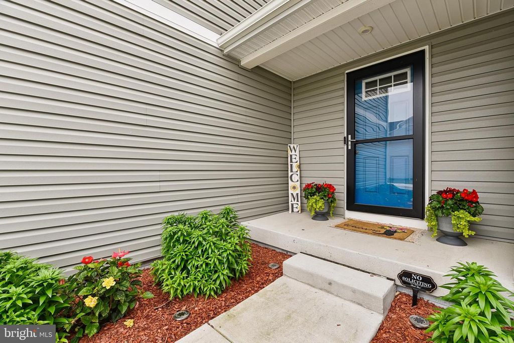 Image 8 of property listing at 11 TEATREE LN, Elkton, MD 21921
