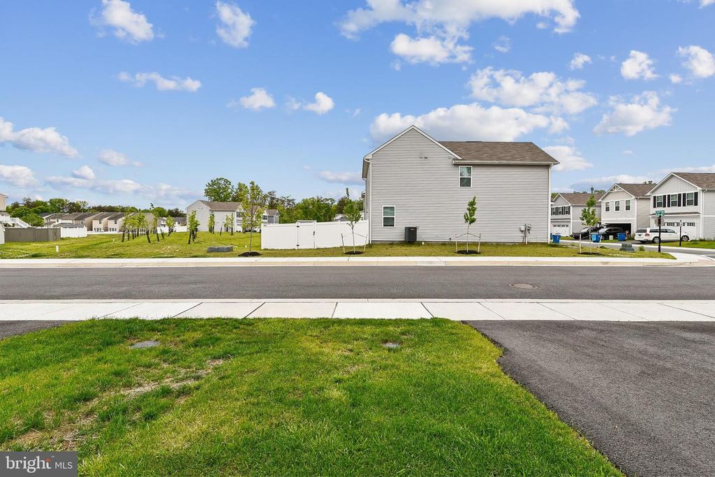 Image 9 of property listing at 11 TEATREE LN, Elkton, MD 21921