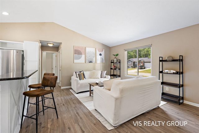 4639 Pine Hollow Road, Muskegon, MI 49442