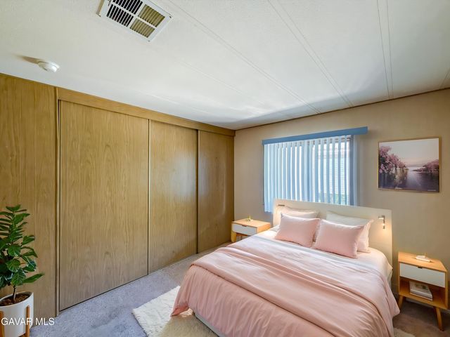 2550 E Avenue I Spc 40, Lancaster, CA 93535