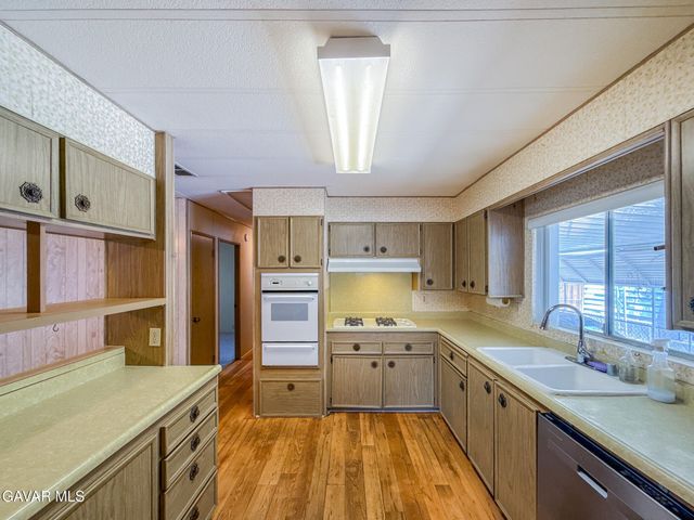 2550 E Avenue I Spc 40, Lancaster, CA 93535
