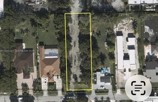 8575 SW 2 street, Miami, FL 33144