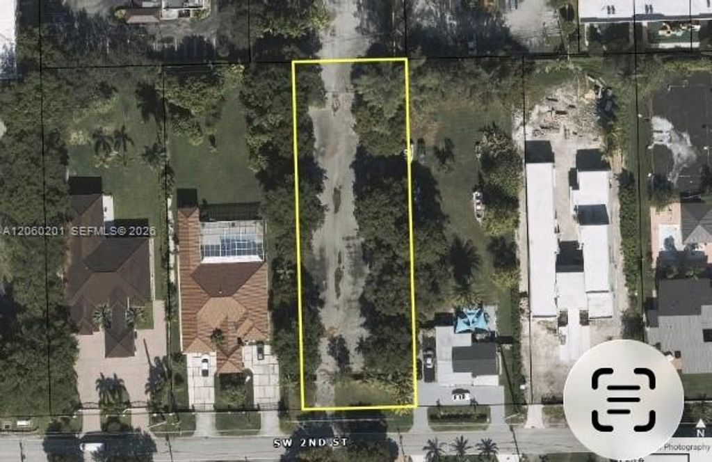 8575 SW 2 street, Miami, FL 33144