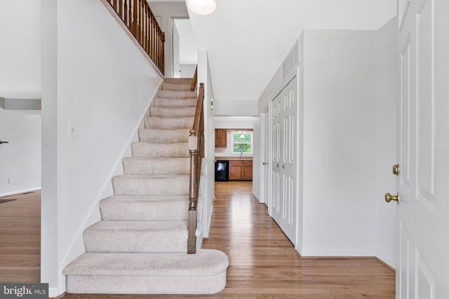 4613 FILLINGAME DR, Chantilly, VA 20151