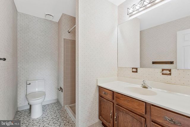 4613 FILLINGAME DR, Chantilly, VA 20151