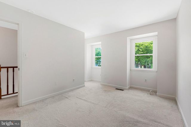 4613 FILLINGAME DR, Chantilly, VA 20151