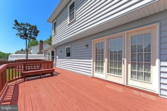 4613 FILLINGAME DR, Chantilly, VA 20151
