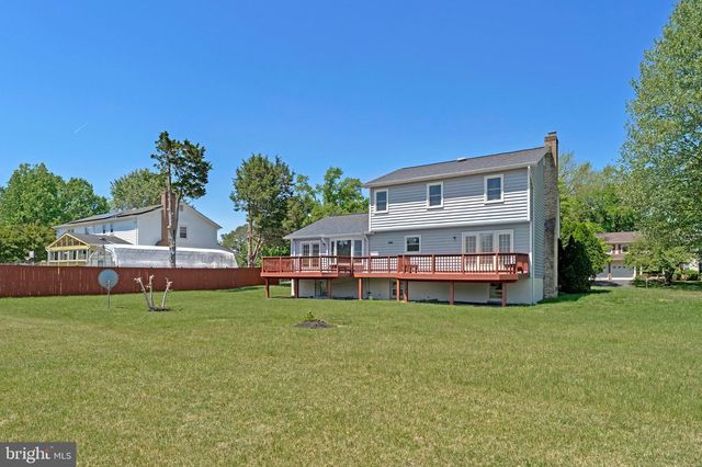 4613 FILLINGAME DR, Chantilly, VA 20151