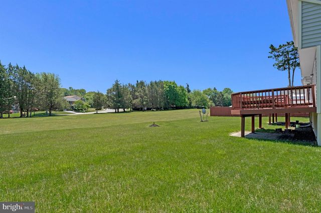 4613 FILLINGAME DR, Chantilly, VA 20151