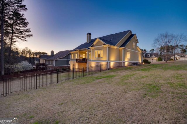 237 Highcrest Drive, Acworth, GA 30101