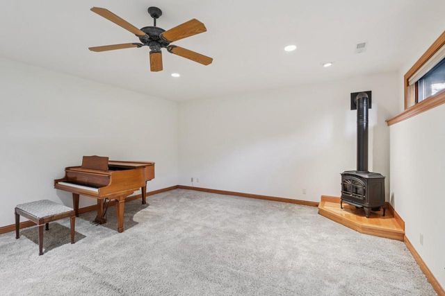 1233 W Sherman Avenue, Fort Atkinson, WI 53538