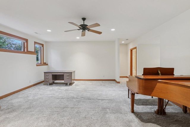 1233 W Sherman Avenue, Fort Atkinson, WI 53538