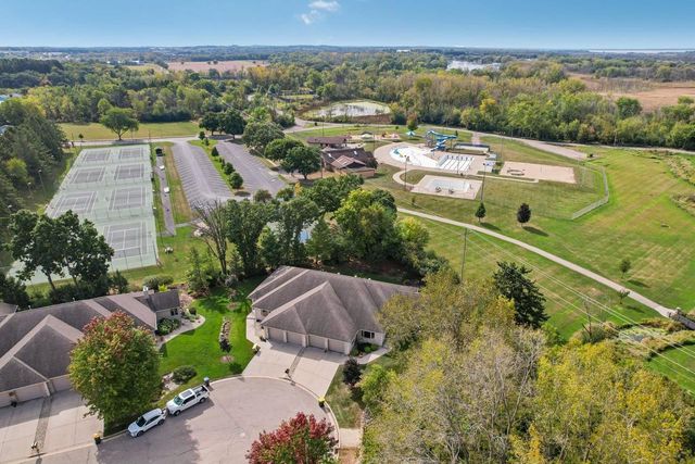 1233 W Sherman Avenue, Fort Atkinson, WI 53538