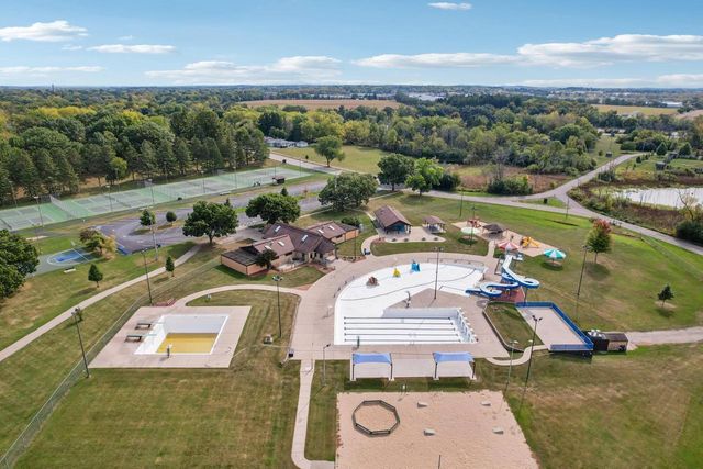 1233 W Sherman Avenue, Fort Atkinson, WI 53538