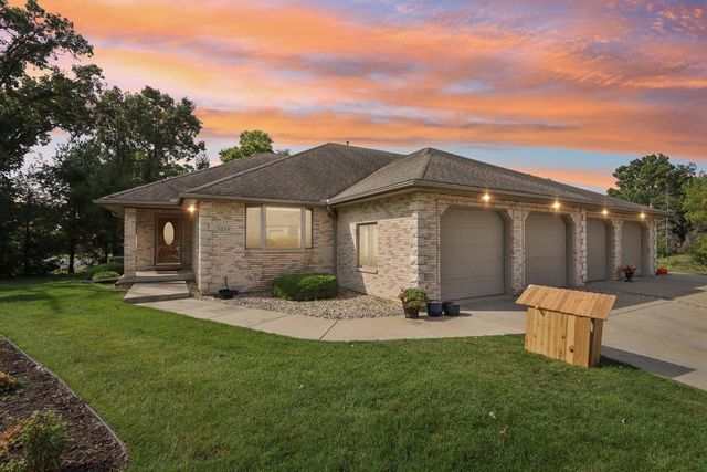 1233 W Sherman Avenue, Fort Atkinson, WI 53538