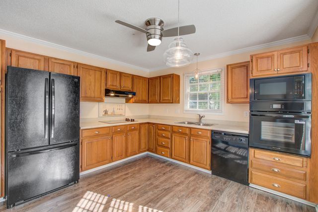 2417 Hansard Drive, North Charleston, SC 29406