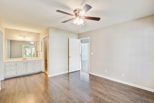 2417 Hansard Drive, North Charleston, SC 29406