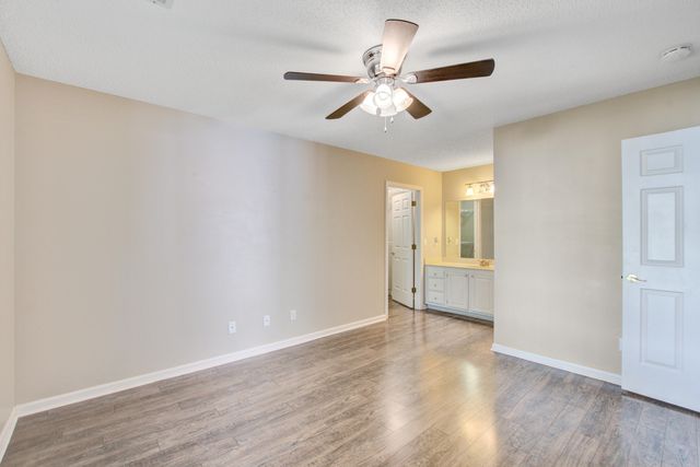 2417 Hansard Drive, North Charleston, SC 29406