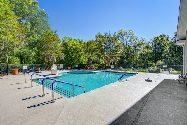 2417 Hansard Drive, North Charleston, SC 29406