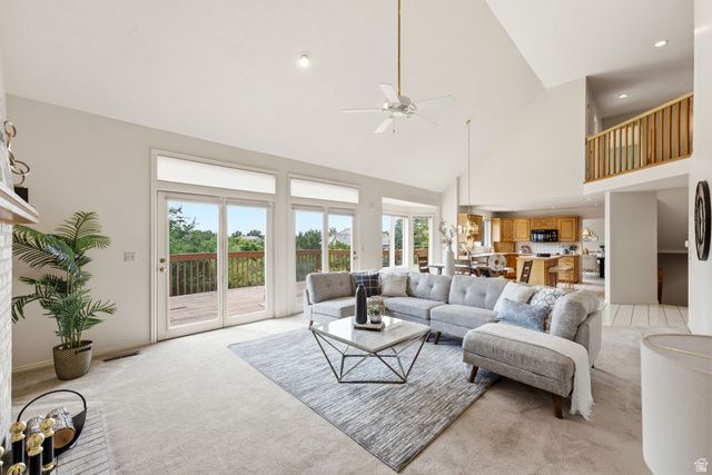 923 W WILSHIRE CT, Farmington, UT 84025