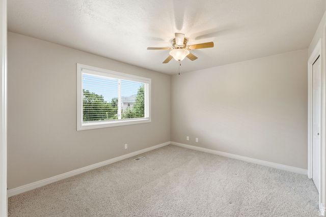 923 W WILSHIRE CT, Farmington, UT 84025
