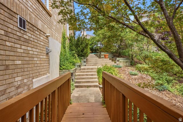 923 W WILSHIRE CT, Farmington, UT 84025