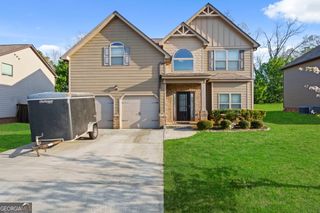 6870 Diamond Drive, Rex, GA 30273