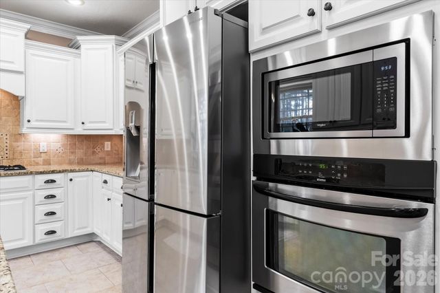 170 Kenway Loop, Mooresville, NC 28117