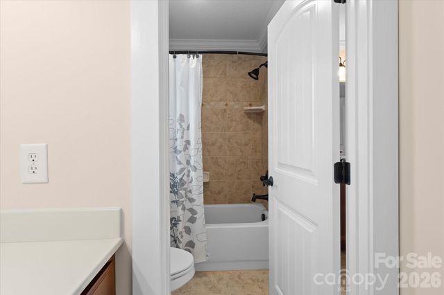 170 Kenway Loop, Mooresville, NC 28117