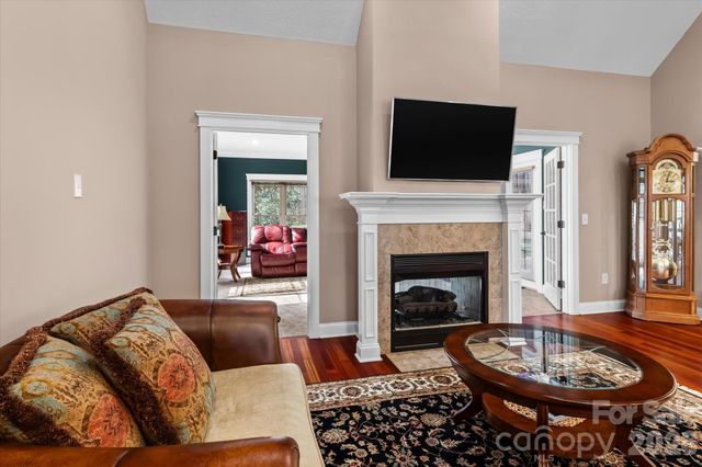 170 Kenway Loop, Mooresville, NC 28117