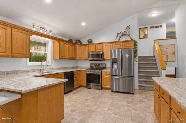 15756 Lewis Road, Mussey Township, MI 48014