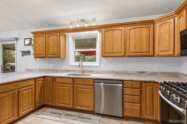 15756 Lewis Road, Mussey Township, MI 48014