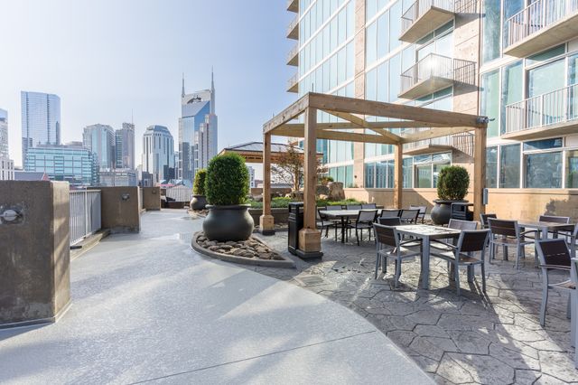 301 Demonbreun St Unit 1410, Nashville, TN 37201