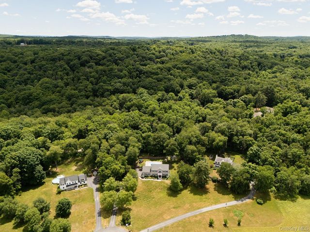 12 Ann Drive, Rhinebeck, NY 12572