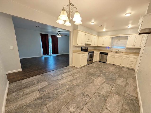 2412 SE 51st, Oklahoma City, OK 73129