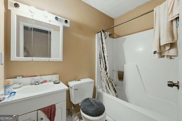 3957 Brookstone Court, Ellenwood, GA 30294