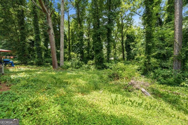 3957 Brookstone Court, Ellenwood, GA 30294